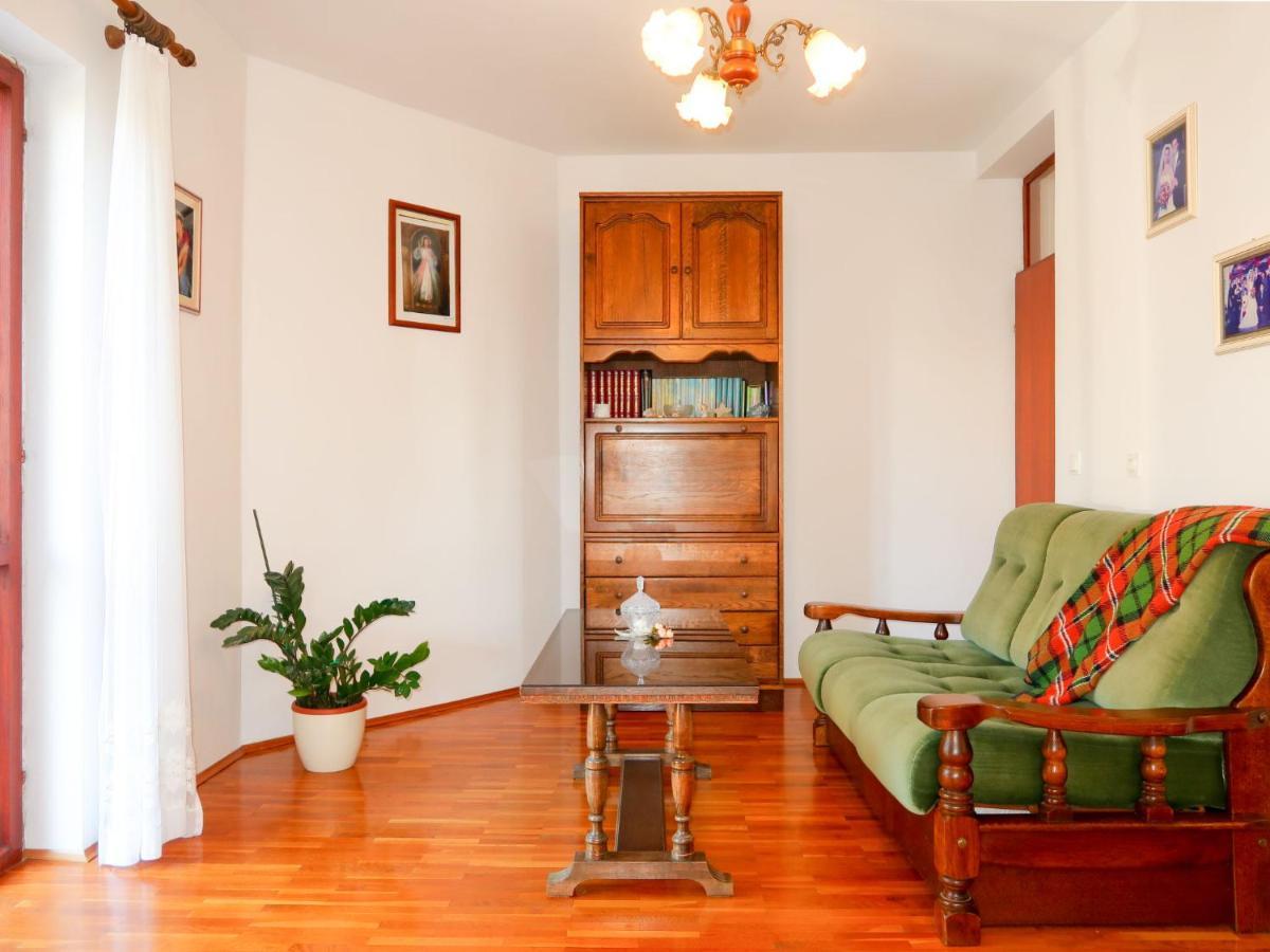 Apartment Vera - Mlk326 By Interhome Malinska Dış mekan fotoğraf