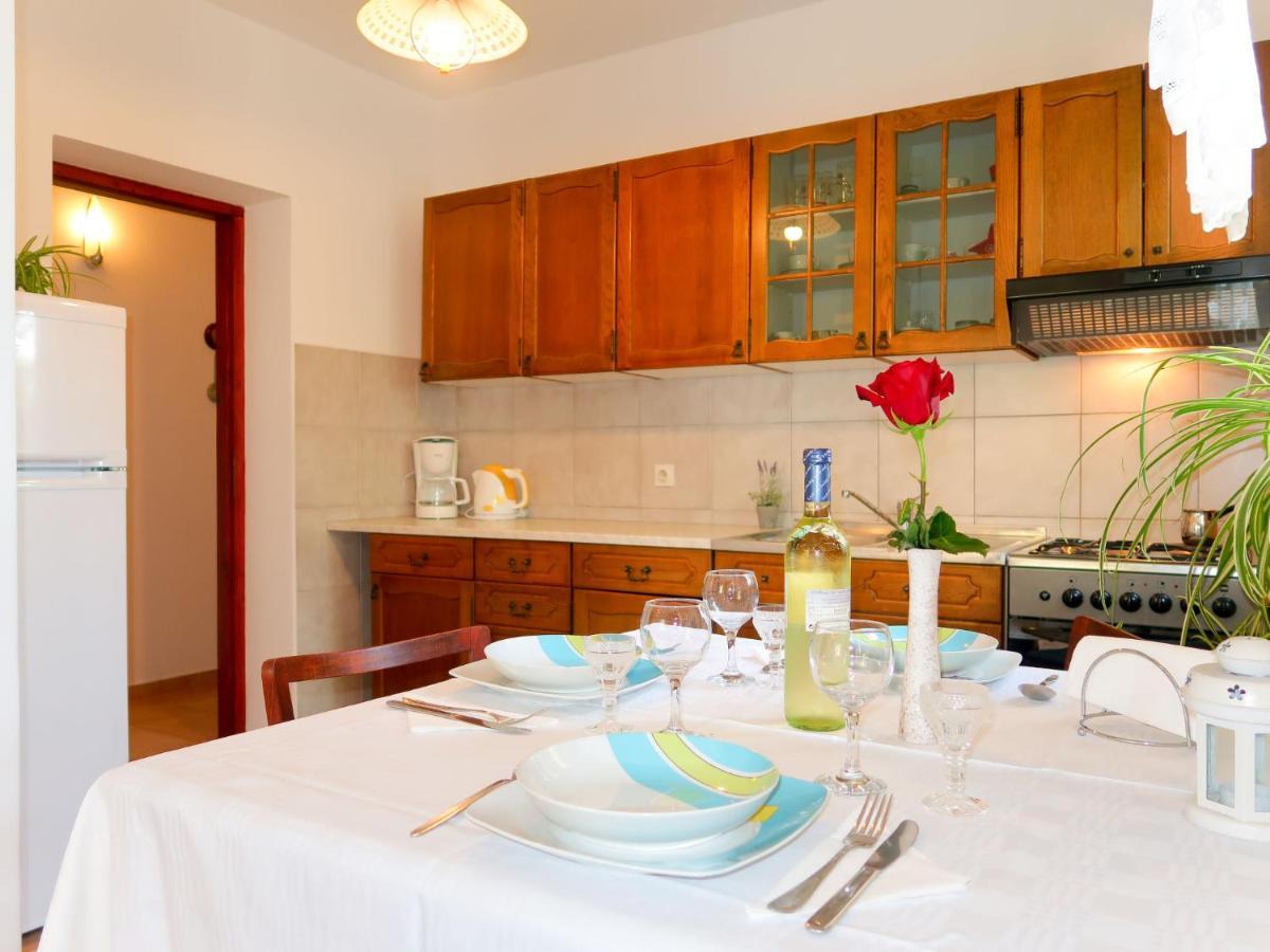 Apartment Vera - Mlk326 By Interhome Malinska Dış mekan fotoğraf