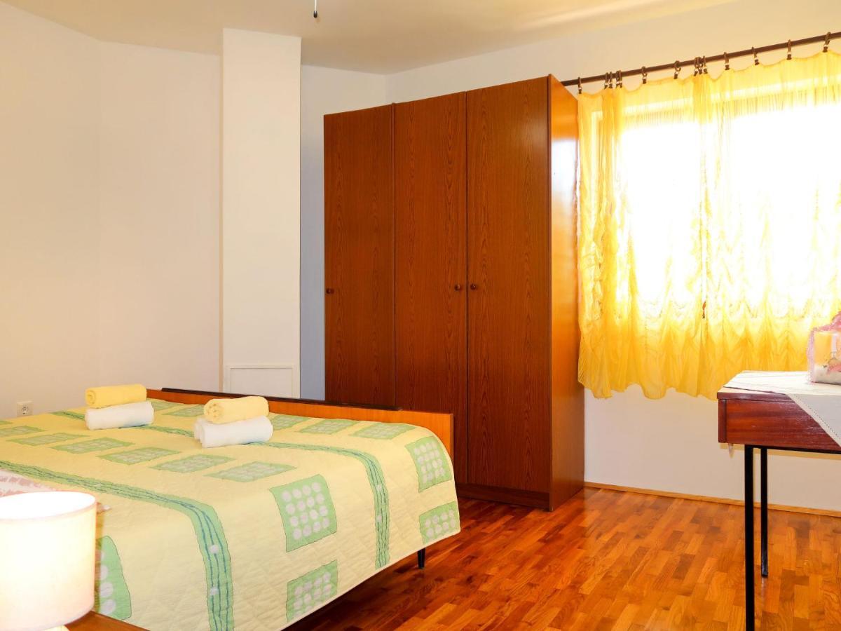 Apartment Vera - Mlk326 By Interhome Malinska Dış mekan fotoğraf